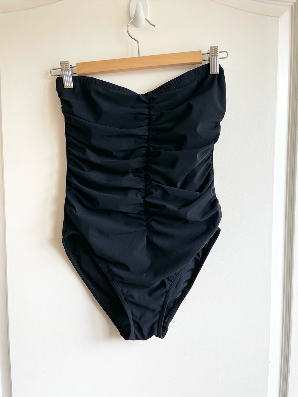 Karla Colletto Basics Ruched Strapless Swimsuit One Piece Swimsuit Size 10 Black
